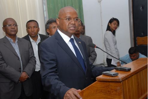 马达加斯加总理是否辞职仍扑朔迷离！