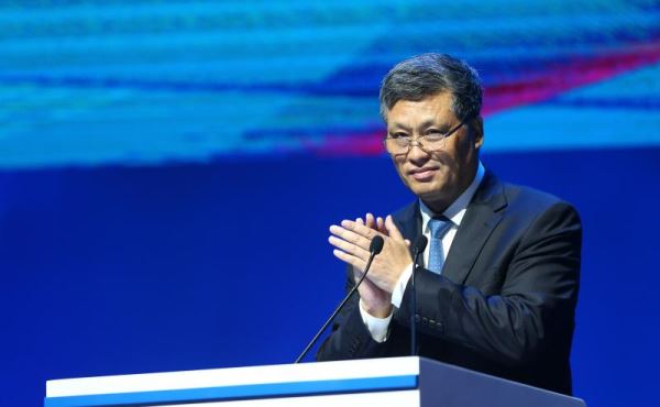 Ma Xingrui, deputy secretary of the Guangdong Provincial Party Committee and Provincial Governor, delivers a speech at the 21st Century Maritime Silk Road China International Communication Forum in Zhuhai, Guangdong Province, September 19, 2018. [Photo: China Plus/Li Jin]