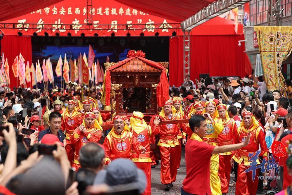 【大美广东·葡语】Vamos à feira do templo no Festival Sanyuesan! 三月三，逛庙会！