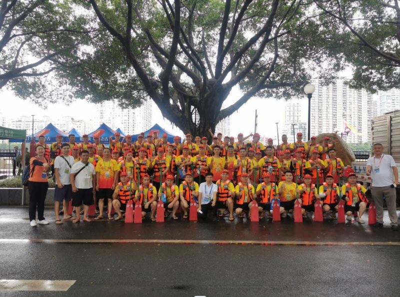 【大美广东·葡语】Duas equipas de Zengcheng vencem a corrida de barcos-dragão de Guangzhou 广州国际龙舟邀请赛：增城区龙舟队四“