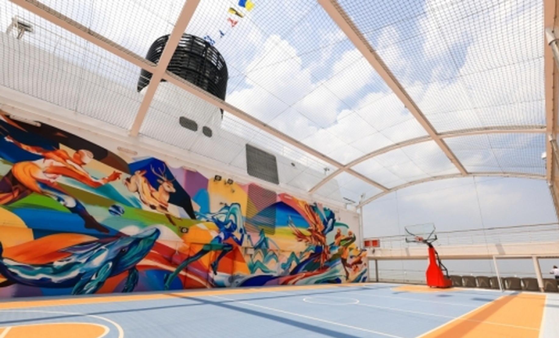 China's first homegrown cruise ship Adora Magic City welcomes over 300,000 passengers China's first homegrown cruise ship Adora Magic City welcomes over 300,000 passengers